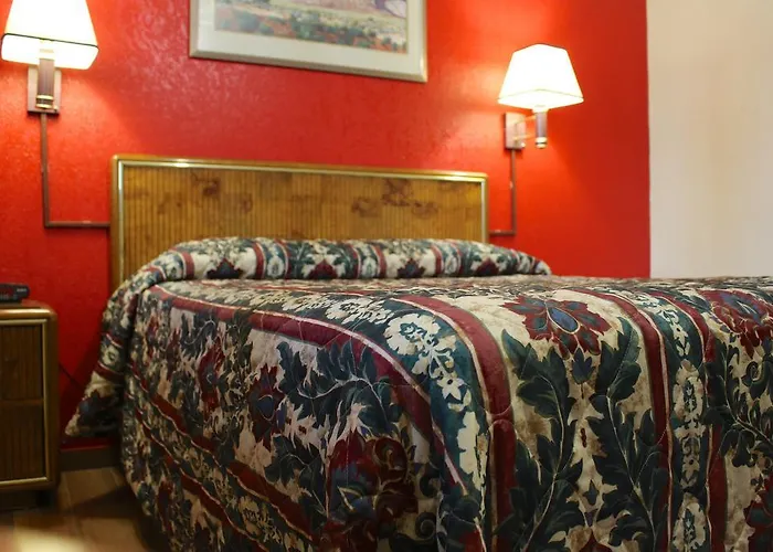 Starlite Motel 2*